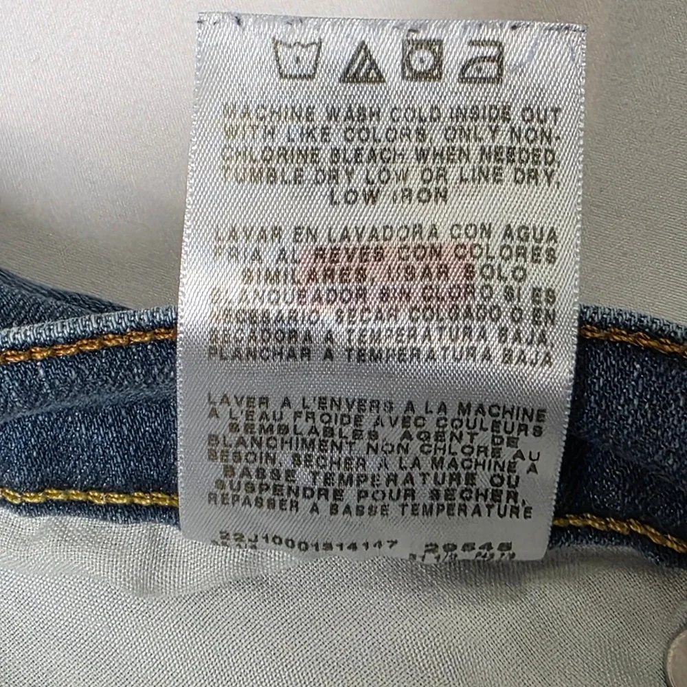 Wrangler Jeans Mens Straight Fit 31x30 Blue Medium Wash Denim 5-Pocket Classic‎